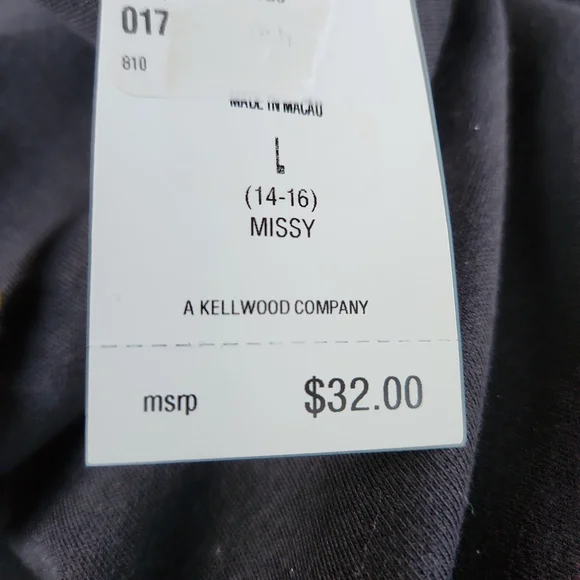 Top - Picture 13 of 15